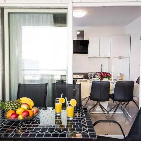 Little Beauty Apartamento Trogir
